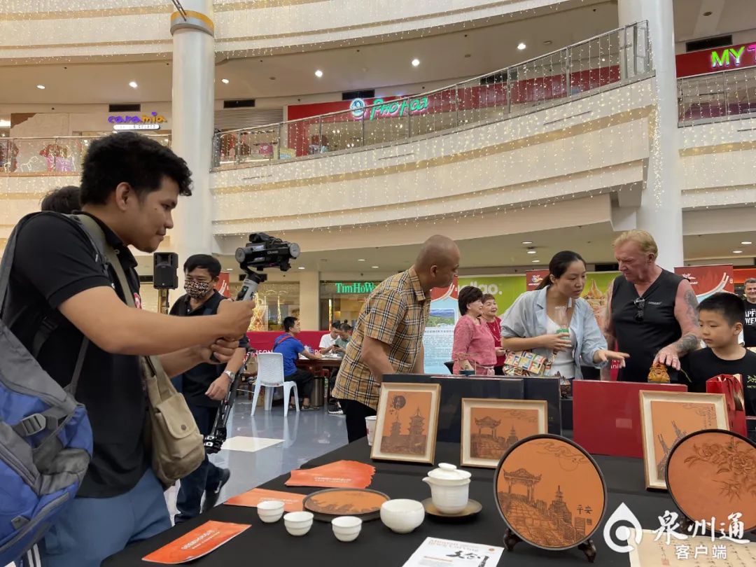 闽南传统技艺及文创精品展在菲举行(图2)
