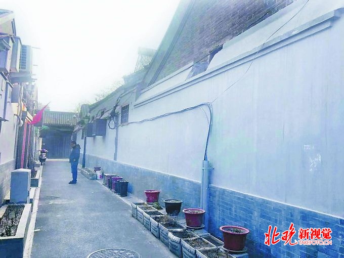 关停扰民酒吧不刷灰少贴砖 这才是北京胡同应有的样子！ 北晚新视觉(图1)
