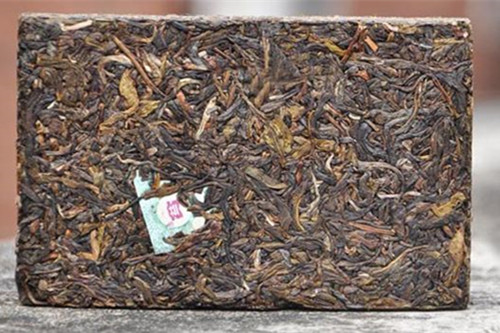 青砖茶的功效与作用 喝青砖茶的好处(图1)