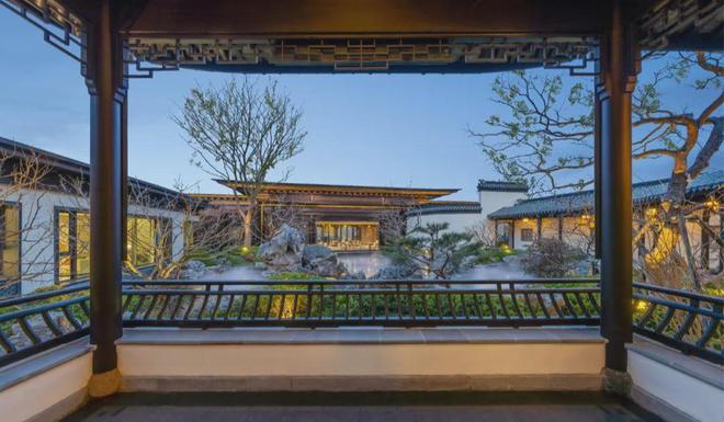 济南建发历控雍泉府售楼处电话『建发雍泉府』官方网站丨楼盘介绍(图2)