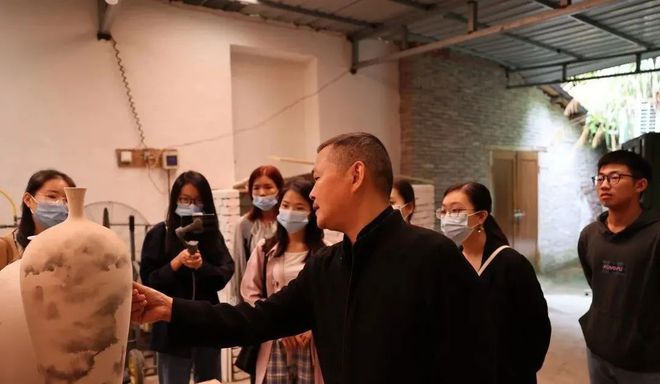 主播诵读：一座为瓷而生的城市(图7)