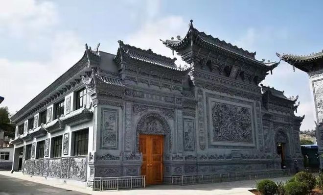 砖雕之花 绽放泉城——临夏山东展销中心签约仪式(图4)